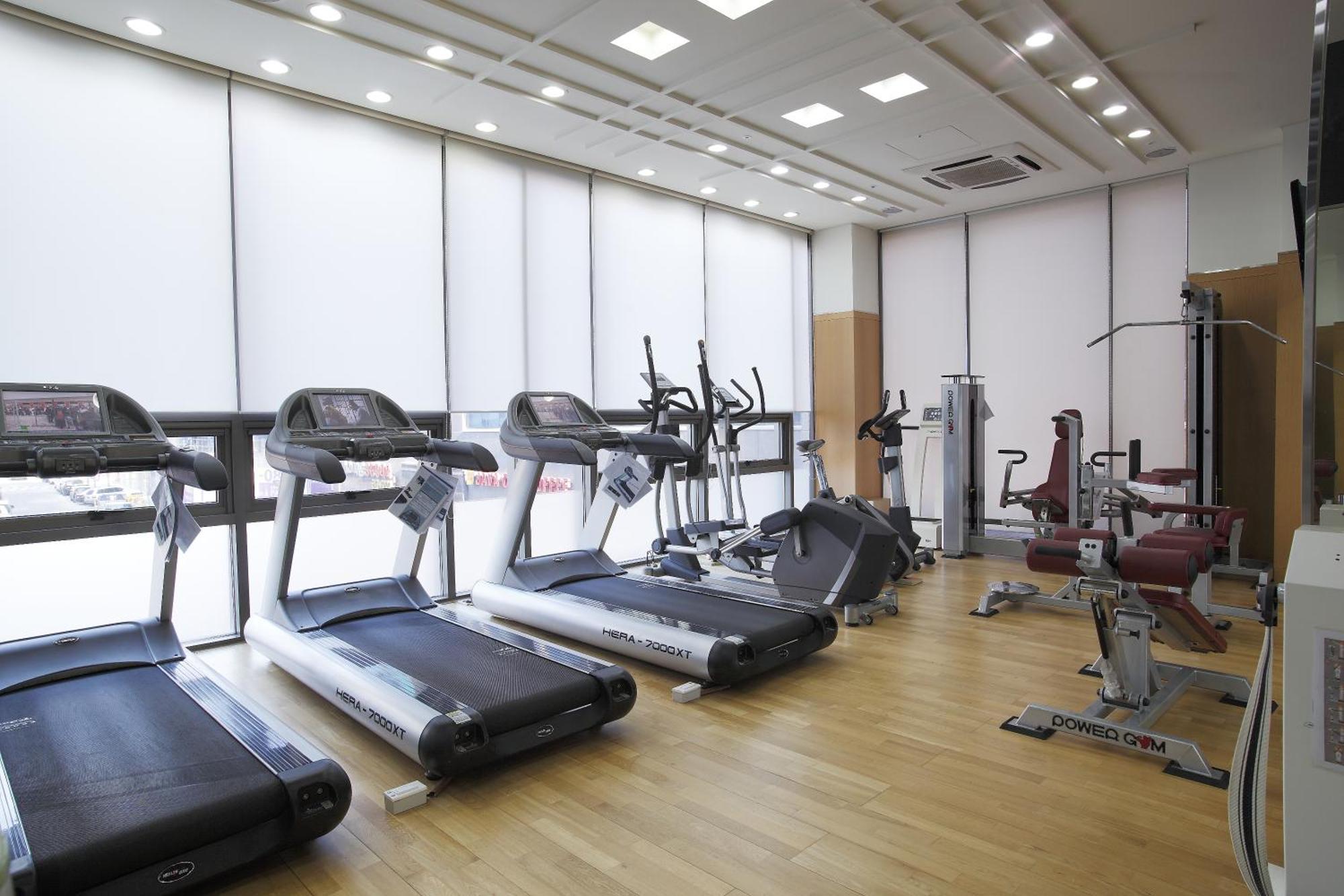 Ramada By Wyndham Dongtan Hotel Hwaseong Exterior photo
