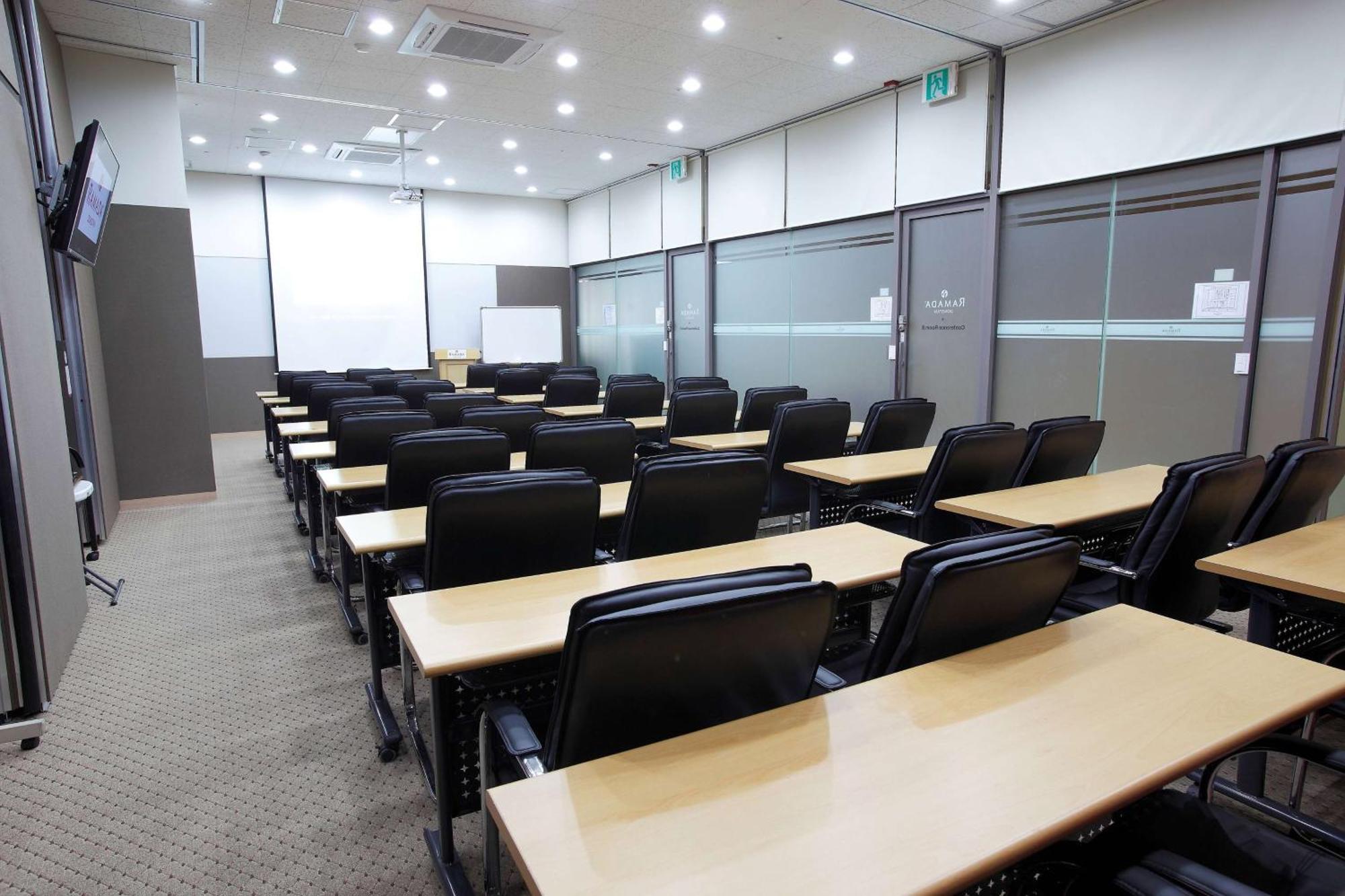 Ramada By Wyndham Dongtan Hotel Hwaseong Exterior photo