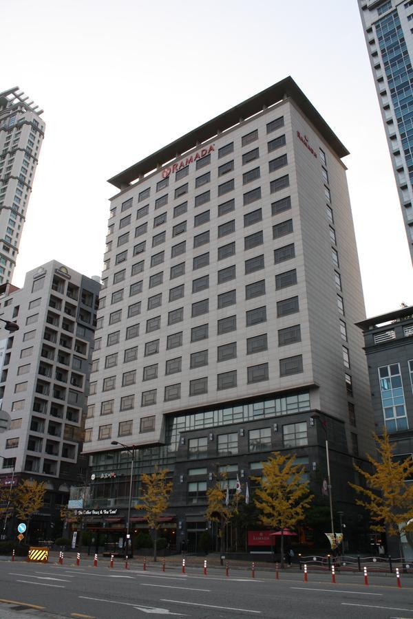 Ramada By Wyndham Dongtan Hotel Hwaseong Exterior photo