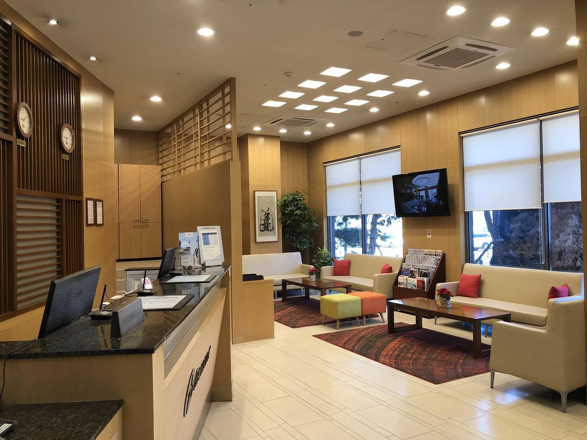 Ramada By Wyndham Dongtan Hotel Hwaseong Exterior photo